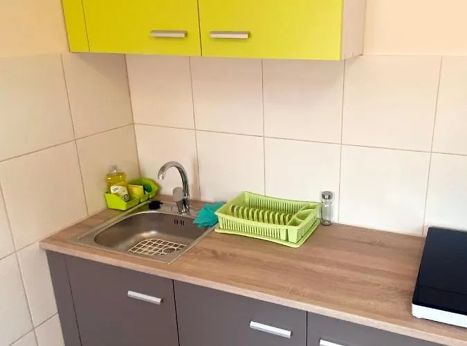 Liptak Vendeghaz アパート *